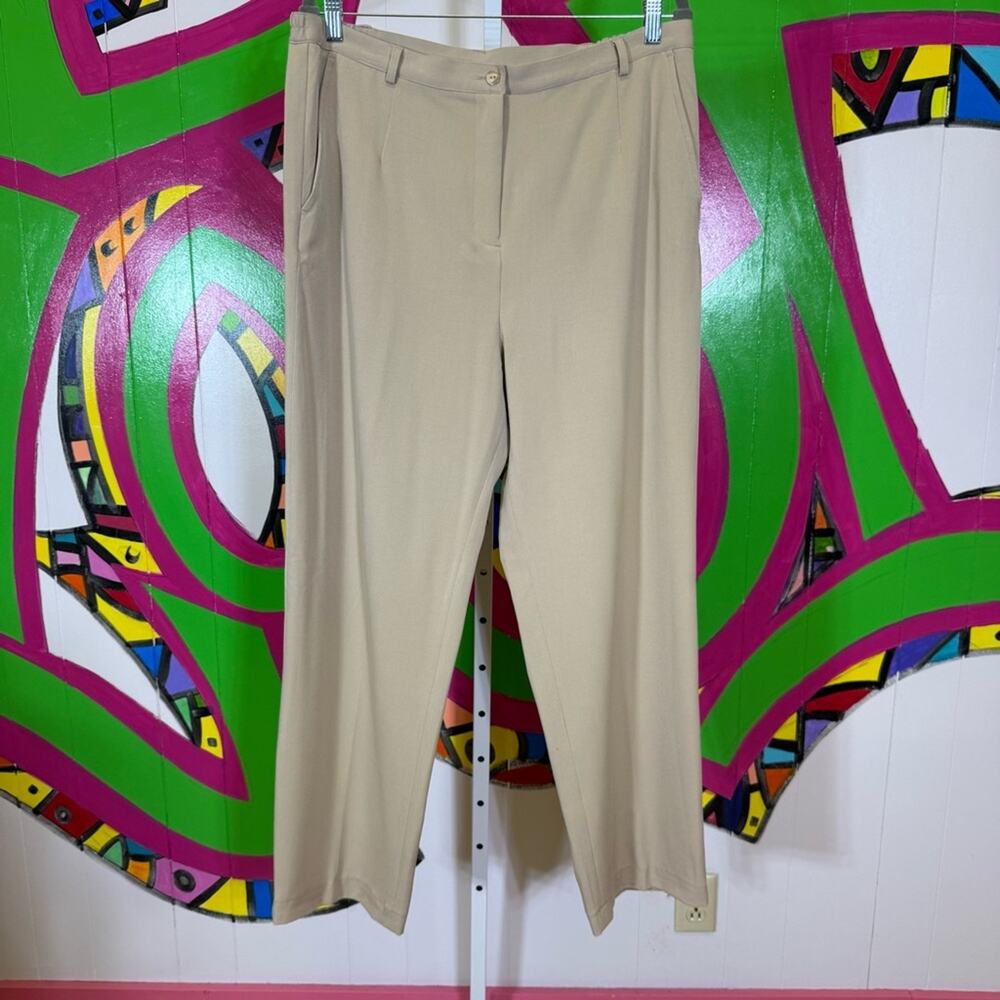 Appleseed's, Classic Beige Trousers. Size 16. In excellent condition!